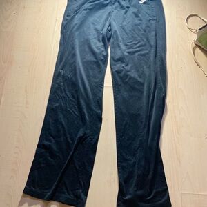 Nike Black Sportswear